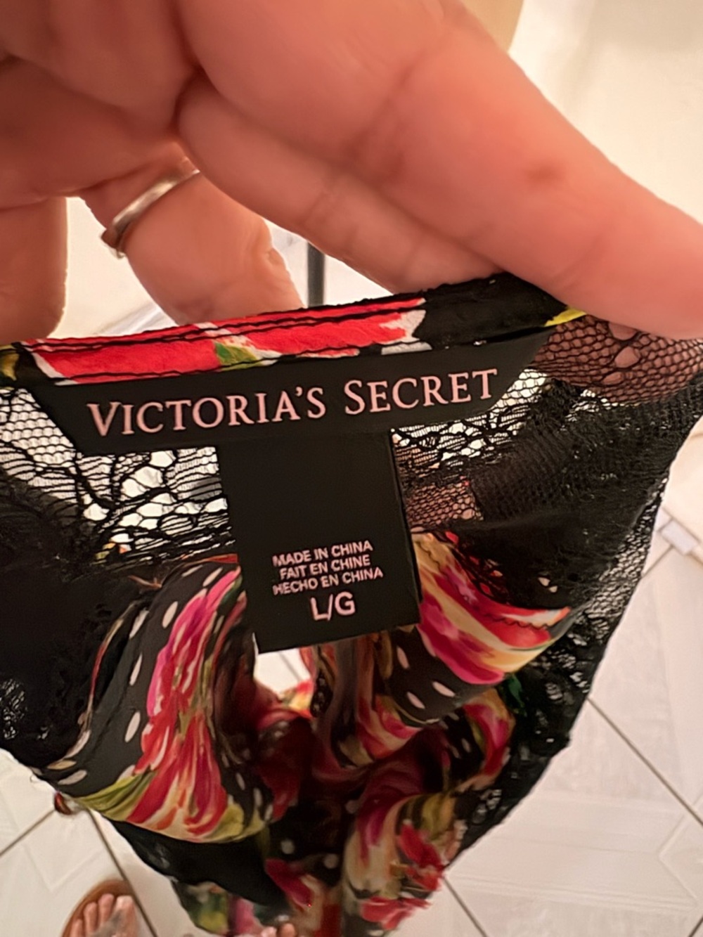 Victoria's Secret Black Satin Floral Lace Chemise with Pink Bow - Picture 4 of 4